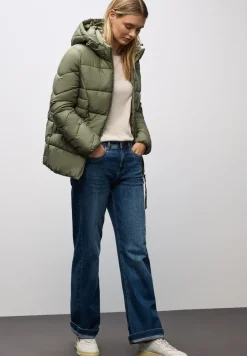 Veste courte matelassée