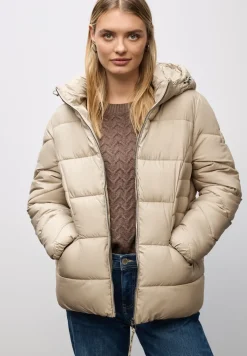 Veste courte matelassée