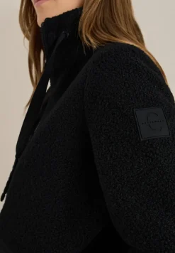 Veste douillette avec détails