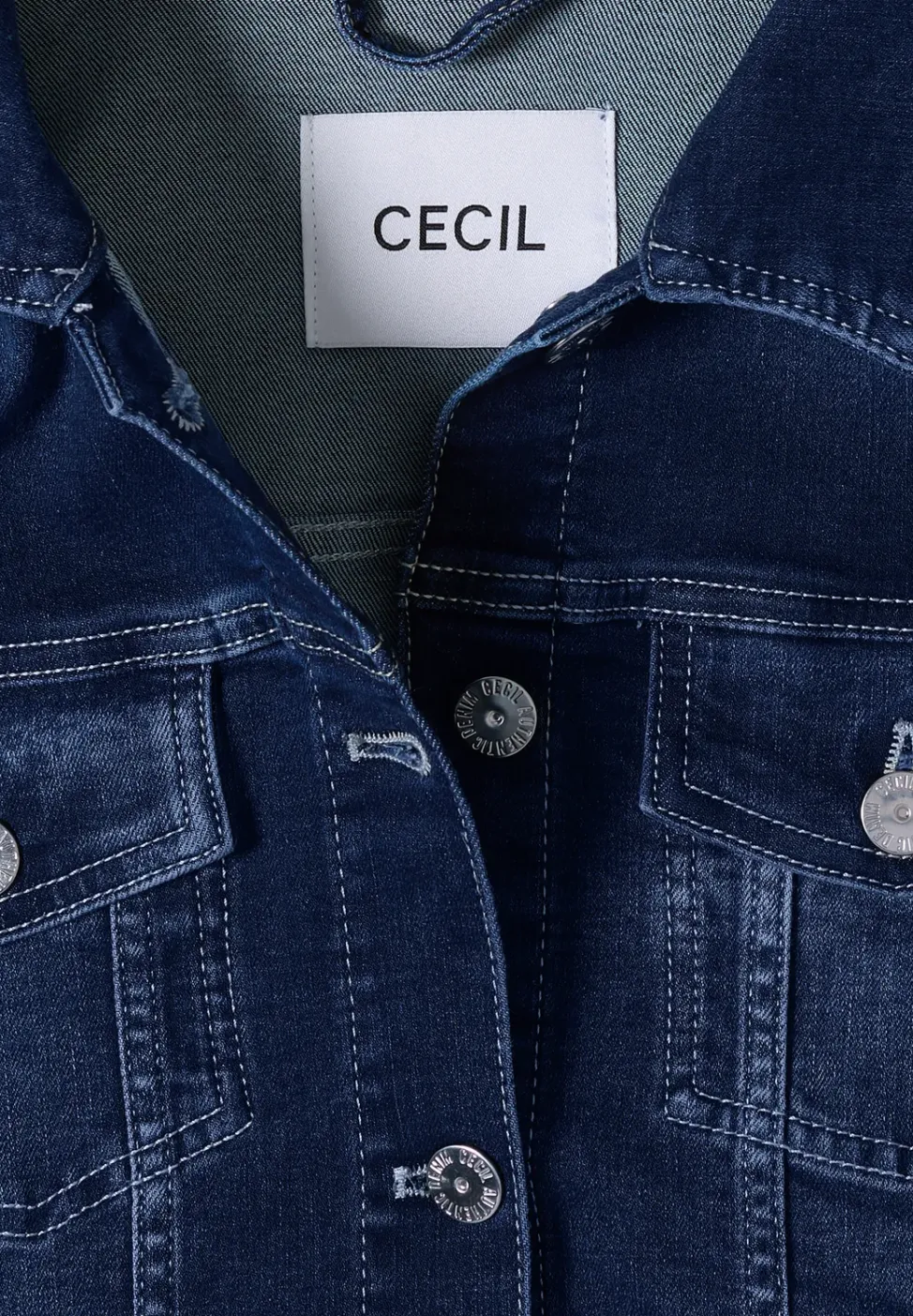 Veste en jean avec poches poitrine et boutons