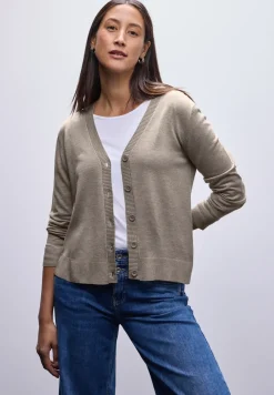 Veste en tricot avec col en V