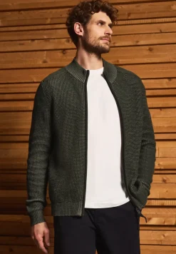 Veste en tricot avec fermeture éclair