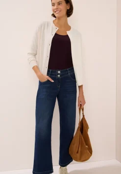 Veste en tricot avec patte de boutonnage