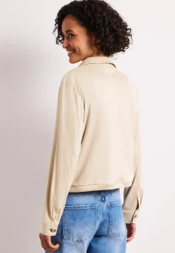 Veste en velours avec fermeture à boutons