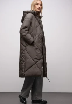 Veste longue matelassée