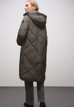Veste longue matelassée