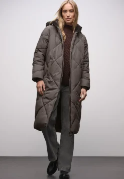 Veste longue matelassée