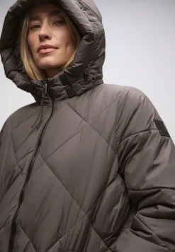 Veste longue matelassée