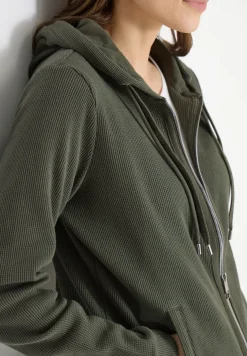 Veste à manches longues avec capuche et poches