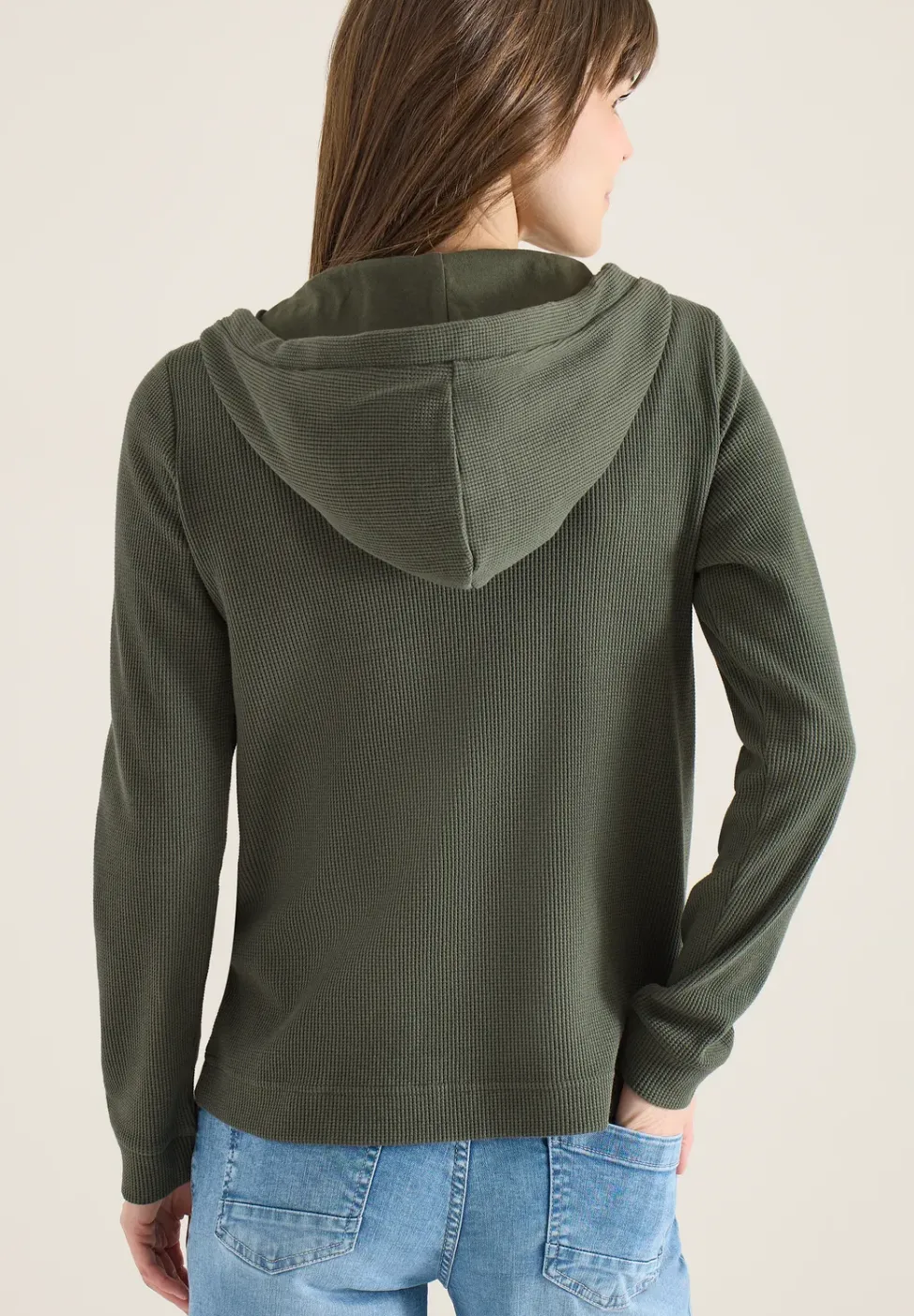 Veste à manches longues avec capuche et poches