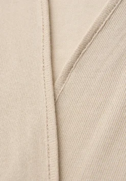 Veste à manches longues, coupe ouverte