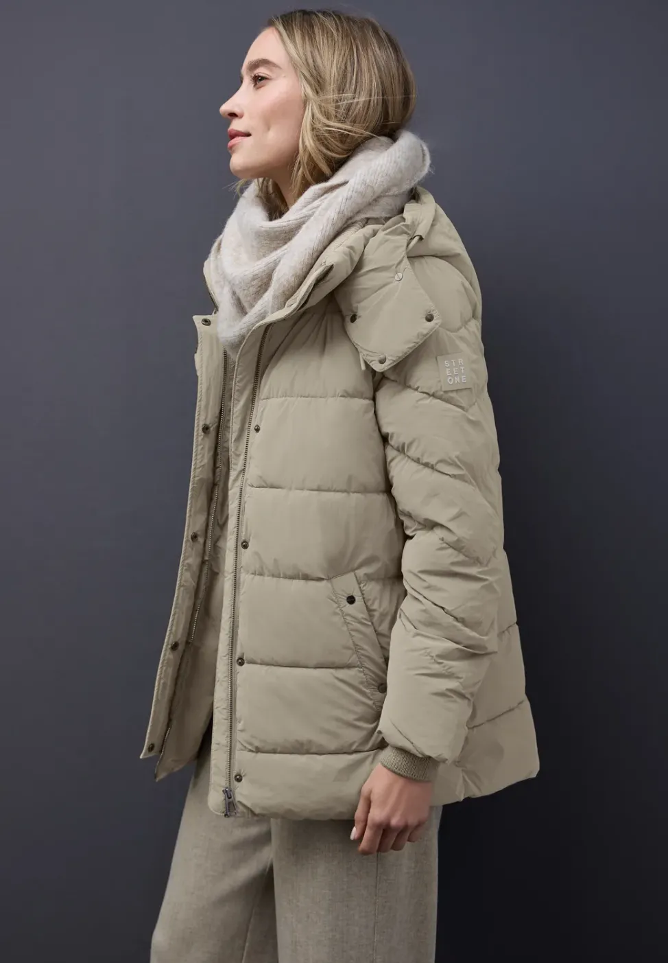 Veste matelassée avec détails en tricot