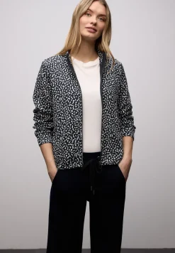 Veste à motifs
