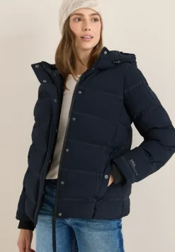 Veste sportive avec capuche