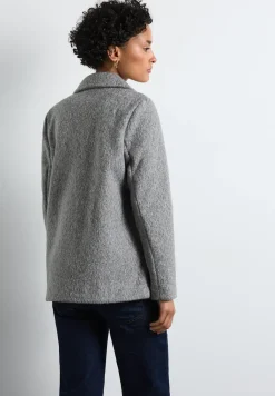 Veste structurée