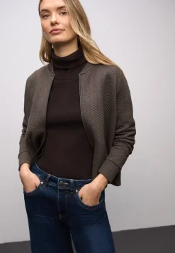 Veste structurée