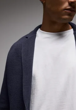 Veste structurée