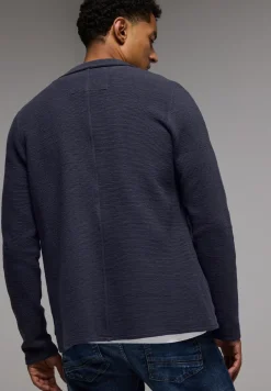 Veste structurée