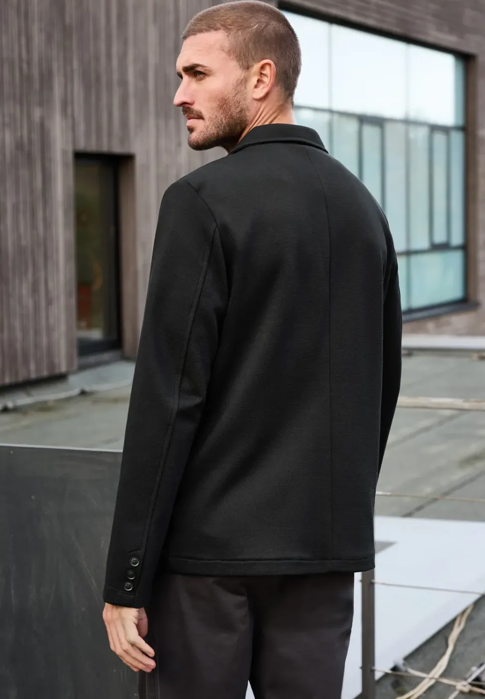 Veste structurée