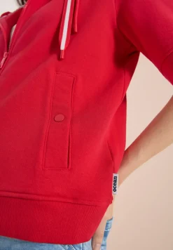 Veste sweat à manches courtes avec capuche