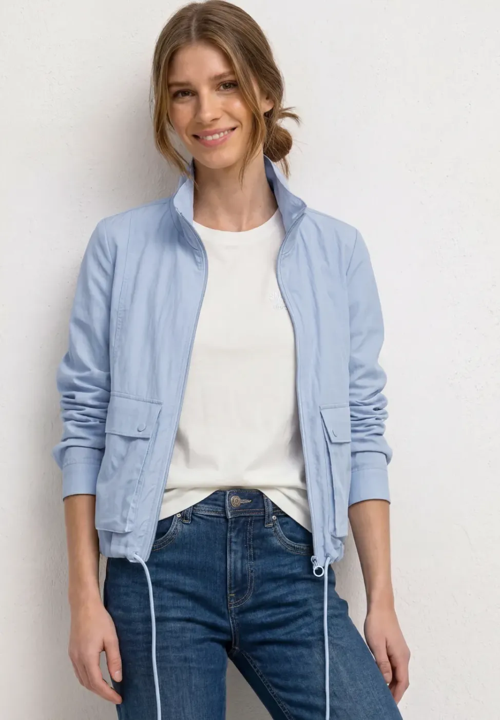 Veste zippée à col montant