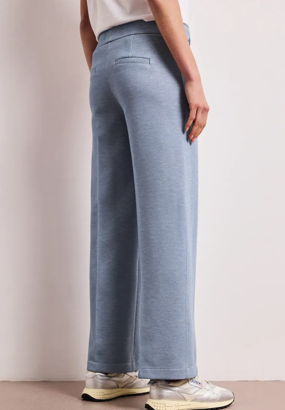 Wide Leg Pantalon avec détails de boutons
