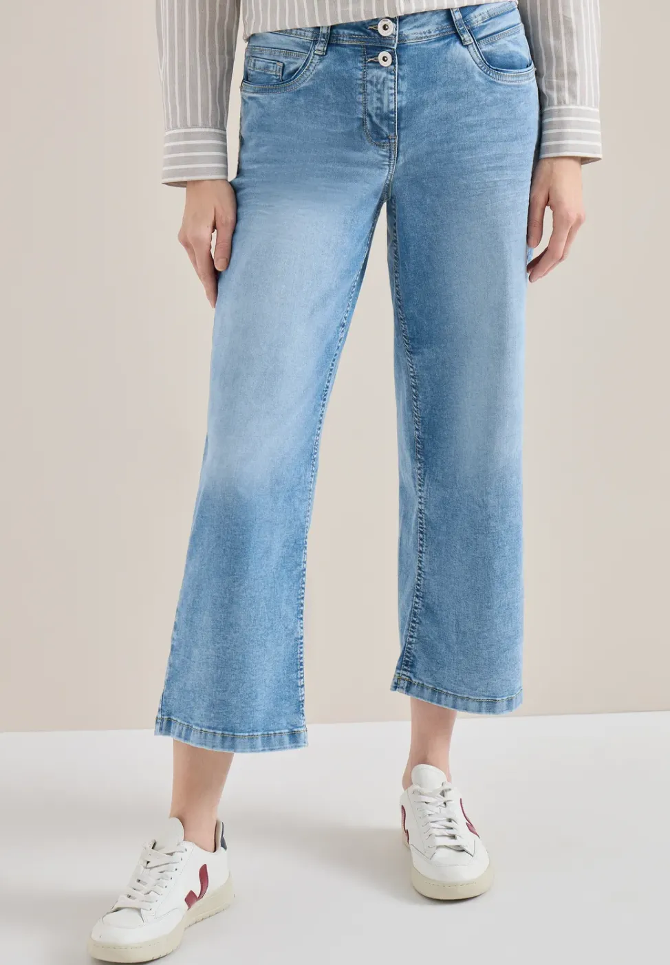Wide Legs Jeans