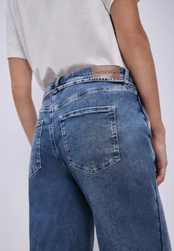 Wide Legs Jeans avec détail de ceinture