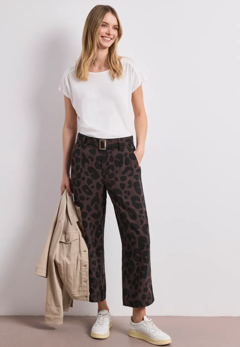 Wide Legs pantalon avec détail de ceinture