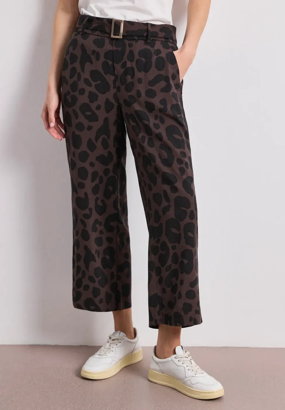 Wide Legs pantalon avec détail de ceinture